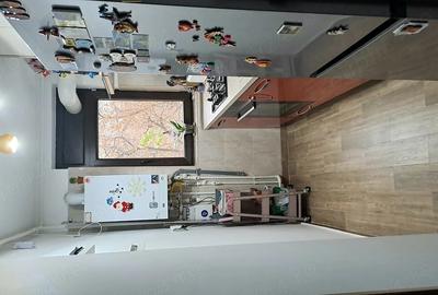 Apartament cu 2 camere decomandat în Sebastian - 3