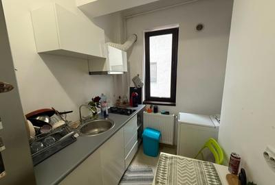 Apartament cu 2 camere semidecomandat, mobilat în Bucureștii Noi