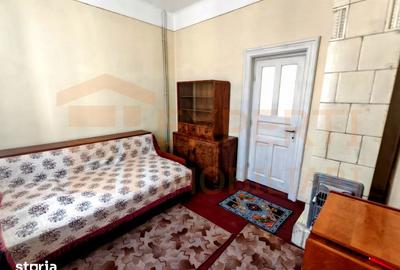Casă cu 8 camere cu Canalizare în Tomis II - 8