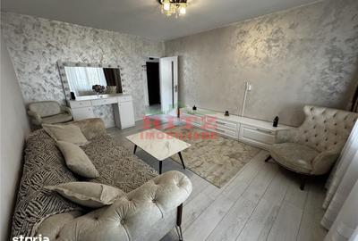 Apartament cu 3 camere semidecomandat în Central
