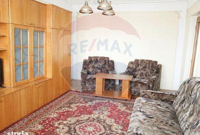 Apartament cu 2 camere decomandat în Km 4