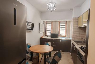 Apartament cu 2 camere decomandat în Centrul Civic