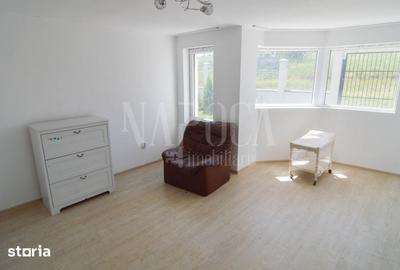 Casă cu 5 camere cu Teren 1100 Mp în Central - 5