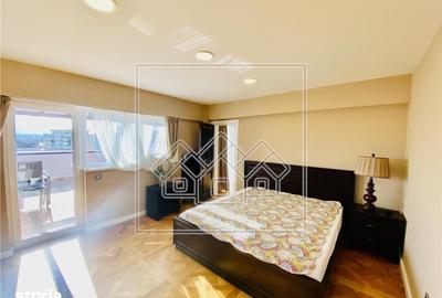 Apartament cu 4 camere în Central