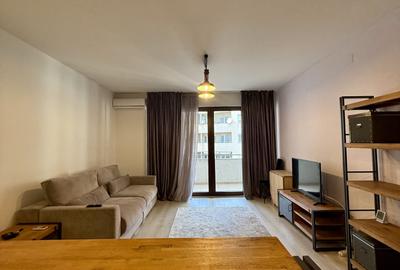 Apartament cu 3 camere semidecomandat, mobilat în Unirii