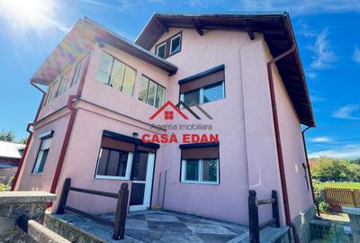 Casă individuală cu 4 camere cu Teren 243 Mp în Breaza