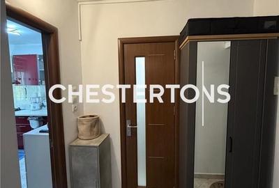 Apartament cu 2 camere decomandat în Valea Oltului