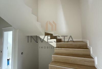 Duplex cu 9 camere cu Canalizare în Bună Ziua - 7