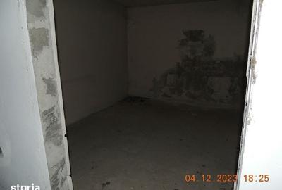 Casă cu 3 camere cu Teren 300 Mp în Crevedia - 8