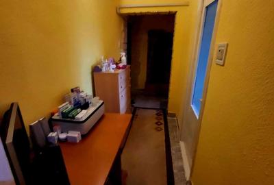 Apartament cu 3 camere decomandat în Mioriței