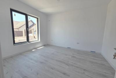 Casă individuală cu 5 camere cu Teren 410 Mp în Domnești - 9