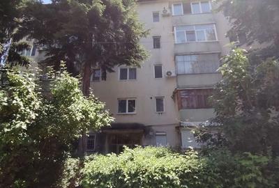 Apartament cu 3 camere în Central - 14