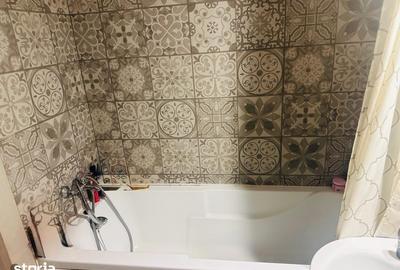 Apartament cu 2 camere decomandat în Exterior Vest