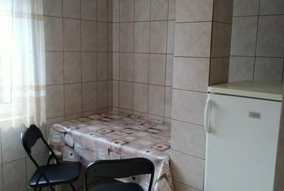 Garsonieră decomandată, mobilată în Vitan Mall - 7