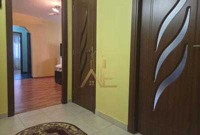 Apartament cu 2 camere semidecomandat, mobilat în Aviatori