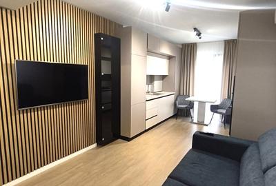 Apartament cu 2 camere semidecomandat în Berceni