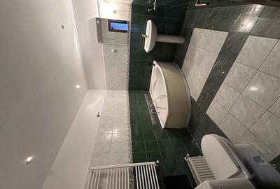 Casă cu 2 camere cu Teren 140 Mp în Central