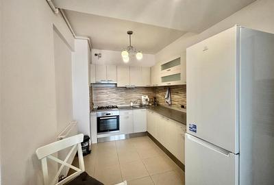Apartament cu 2 camere decomandat în Tractorul - 17