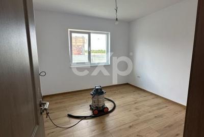 Casă cu 4 camere în Prelungirea Ghencea - 14