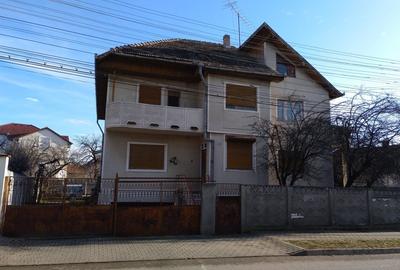 Duplex cu 7 camere cu Teren 524 Mp în Central - 2