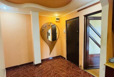 Apartament cu 2 camere decomandat în Miorița