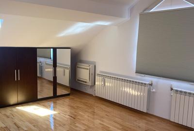 Casă cu 6 camere cu Garaj în Iancu Nicolae - 4
