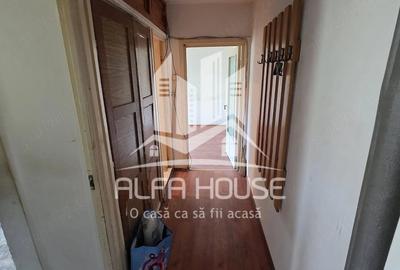 Apartament cu 3 camere nedecomandat în Govândari