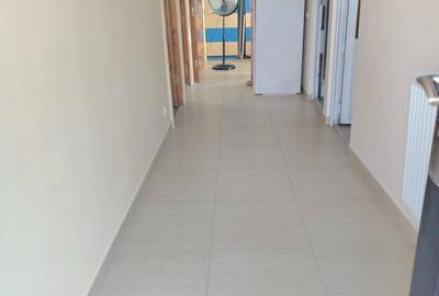 Apartament cu 3 camere decomandat în Crâng - 3