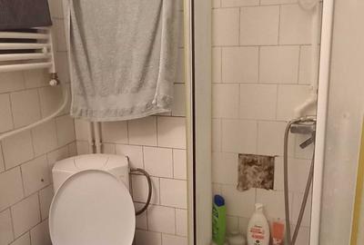 Casă cu 4 camere în Central - 1