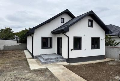 Casă cu Teren 340 Mp în Valu lui Traian
