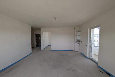 Apartament cu 3 camere semidecomandat în Florești - 1