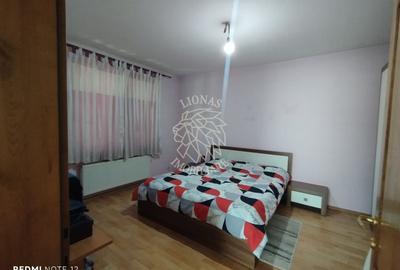 Casă individuală cu 6 camere cu Canalizare în Unirea - 2