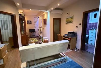 Apartament cu 3 camere decomandat în Central - 6