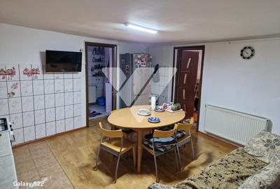 Apartament cu 2 camere semidecomandat, mobilat în Ultracentral