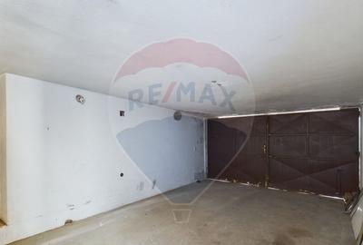 Casă cu 5 camere cu Canalizare în Eroii Revoluției - 5