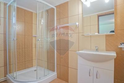 Casă individuală cu 21 camere cu Teren 1137 Mp în Moieciu - 41