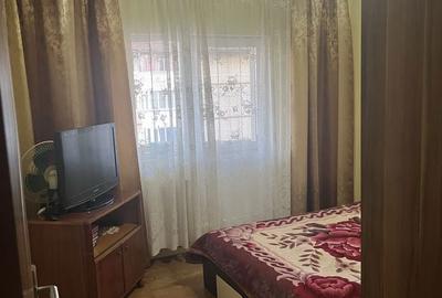 Apartament cu 3 camere decomandat în Central - 1
