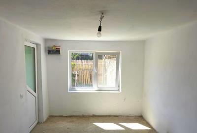 CASA IN BERISLAVESTI - LA 8 KM DE CALIMANESTI - 3