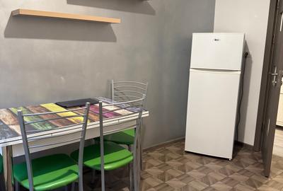 Apartament cu 2 camere decomandat în Tomis II - 9