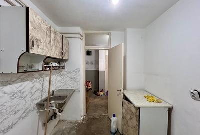 Apartament cu 3 camere decomandat în 9 Mai - 2