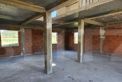 Casă cu 5 camere cu Teren 630 Mp în Simeria - 2