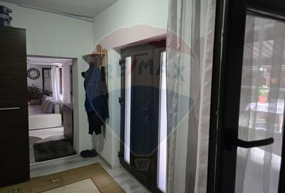 Casa / Vila cu 5 camere de vanzare - 9