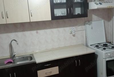 Apartament de bloc 2 camere inchiriere zona Liberty Mall -Sebastian - 3