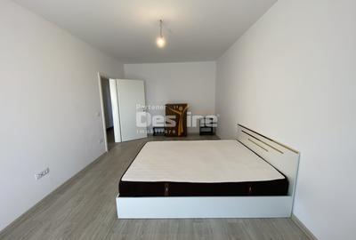 Apartament cu 2 camere decomandat în Tractorul - 2