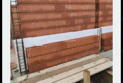 Casă cu 7 camere cu Teren 330 Mp în Giroc - 1