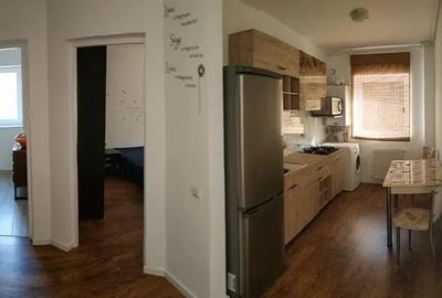 Apartament cu 2 camere semidecomandat, mobilat în Florești - 2