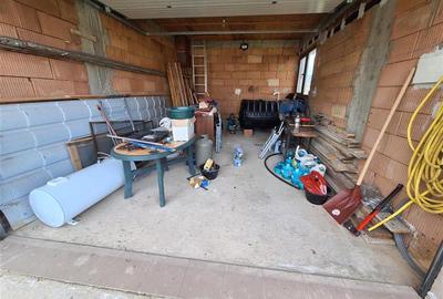 Casă individuală cu 4 camere cu Teren 1000 Mp în 9 Mai - 14