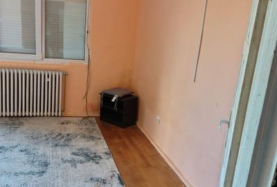 Garsonieră decomandată în Central - 7