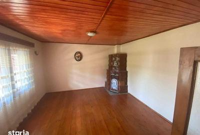Casă cu 4 camere cu Teren 170 Mp în Moroeni - 1