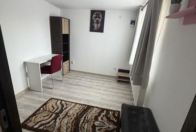 Casă cu 3 camere cu Teren 50 Mp în Central - 6